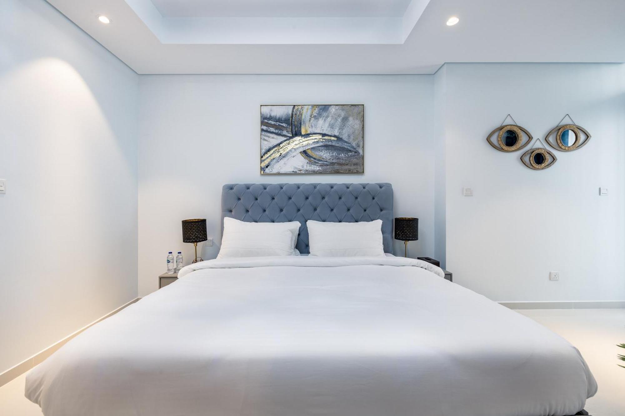 شقة Aliving Luxe 2Br With Burj Khalifa View Infinity Pool Midtown-4704 دبي المظهر الخارجي الصورة